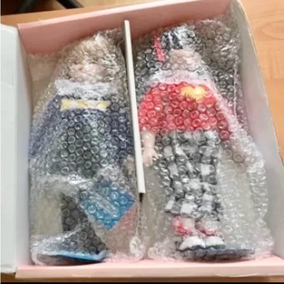 Dolls Marian Yu Designs 1987 Hierloom porcelain set of 2 original box new - Picture 2 of 10